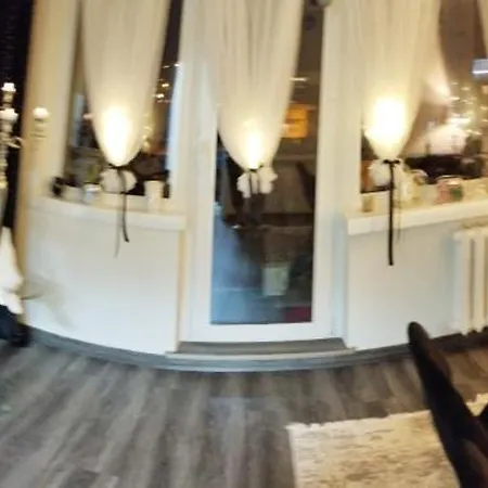 Magvel Jasna * Estetino